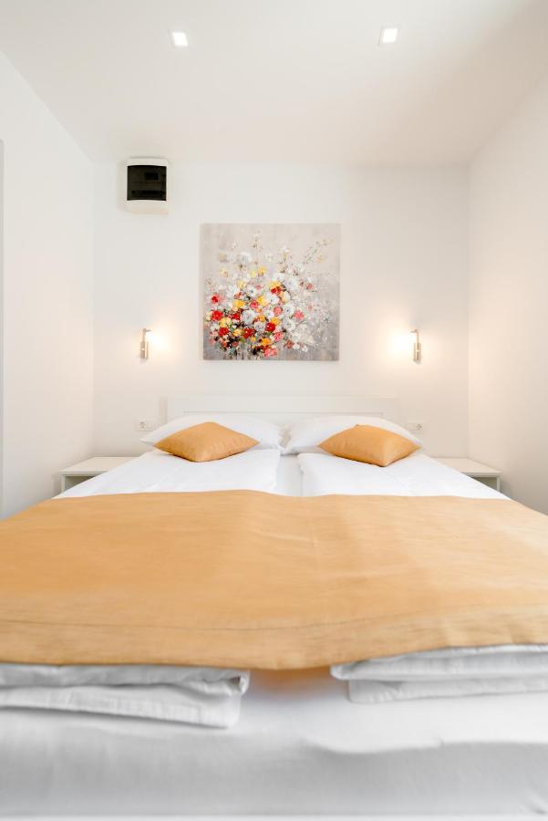 Apartman Tudor 1