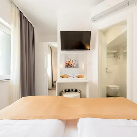 Apartments Villa Tudor 1 Hvar Town Extérieur photo